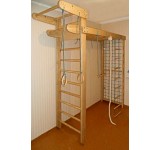 Универсальный спортивный комплекс из ясеня с рукоходом