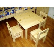 Комплект для детской комнаты (столик + 4 стульчика)